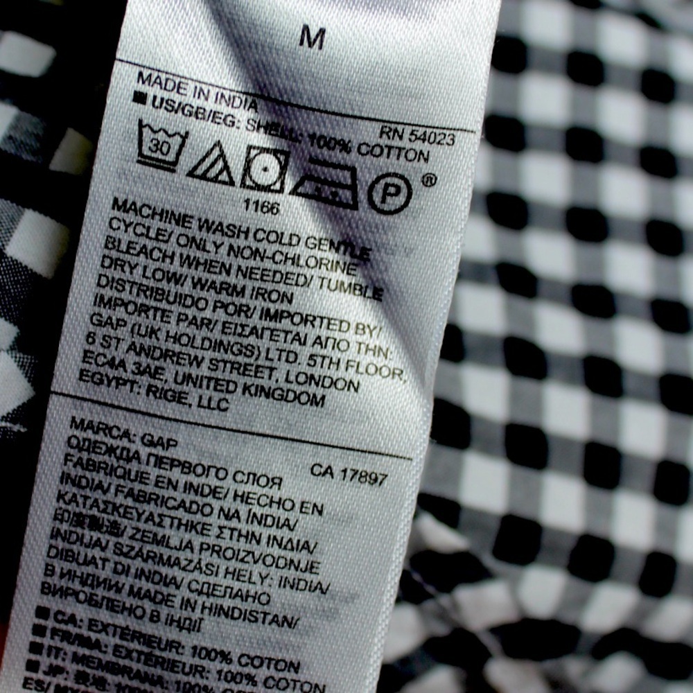 GAP Black and White Checkered Top - Picture 9 of 11
